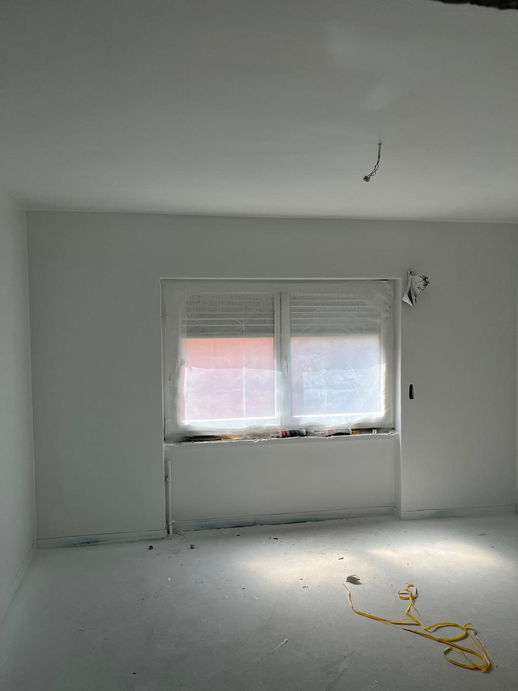 Fertig gestrichenes Zimmer